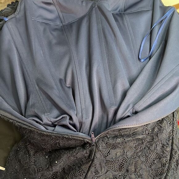 La Femme Lace and sequins formal midi dress size 8 - Picture 15 of 15